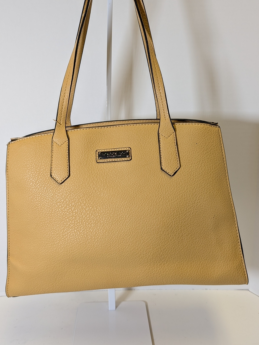 London Fog Mustard Pebbled Leather Tote in Warm Yellow